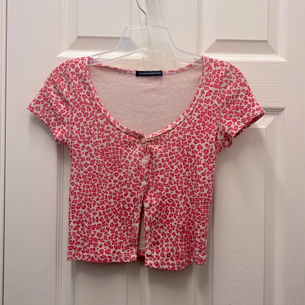 Never worn BRANDY MELVILLE CROP TOP